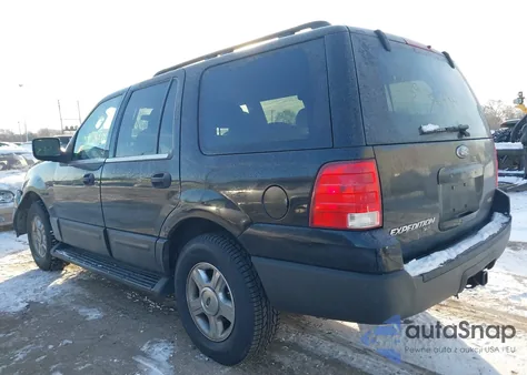 2005 Ford Expedition Xls z USA, uszkodzony, nr VIN 1FMPU135X5LA09936